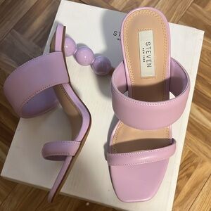 STEVEN NEW YORK MULE. NWT